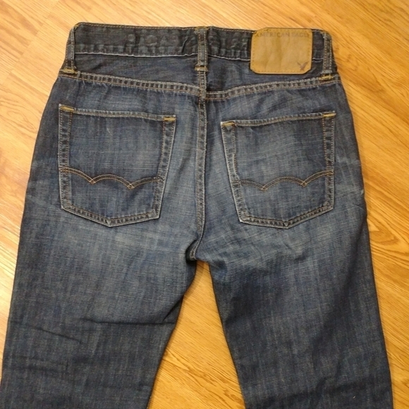 American Eagle Low Rise Boot Cut Jeans - Picture 5 of 8